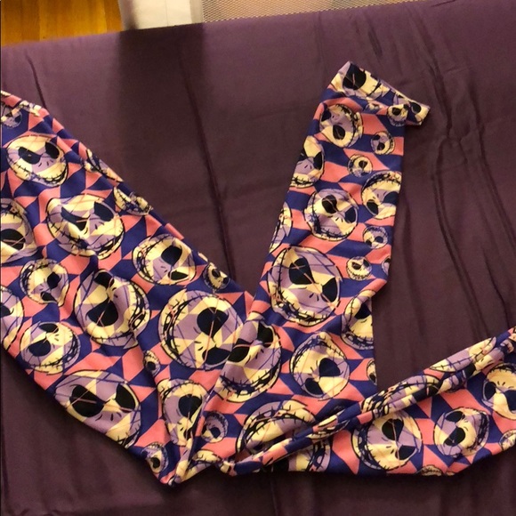 Lularoe TC NBC leggings - Picture 1 of 3
